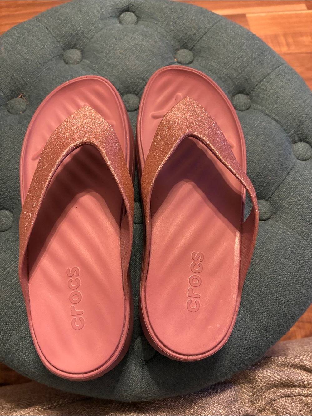 CROCS Women's Rose Pink Glitter Platform Flip Sandals- 9